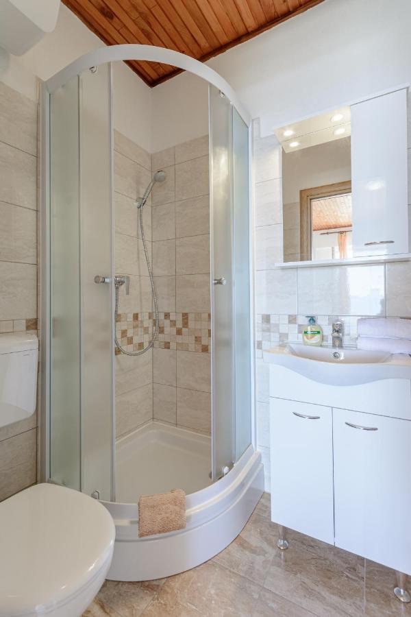 Rooms Sani Brela Ngoại thất bức ảnh